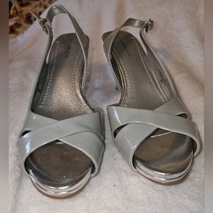 Bandolino Grey Heels